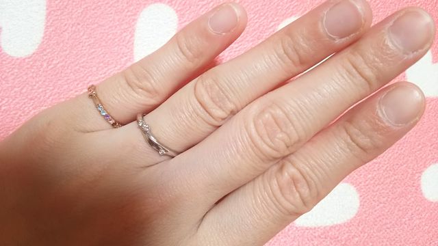 ピンキーリングも同じ店で買ってもらいました！