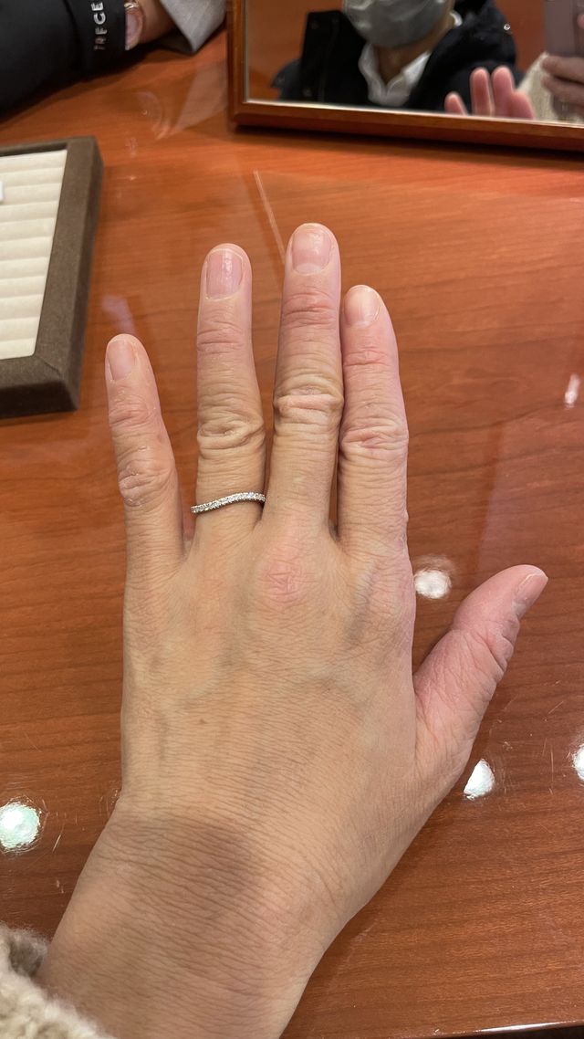 ハーフエタニティ　ウェーブ