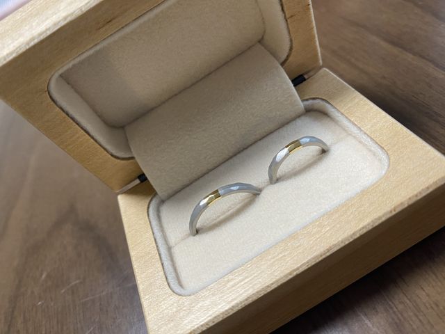 ワンポイントを付けて、凹凸は自分たちでつけました。