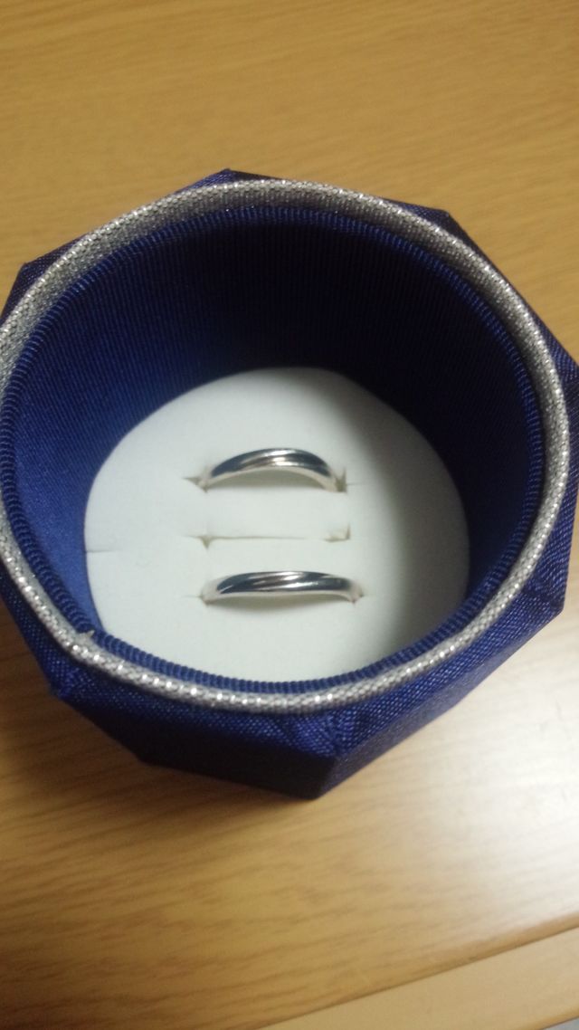 旦那と私の指輪です