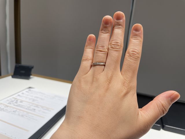 キラキラとしたダイヤモンドの輝きに一目惚れしました。