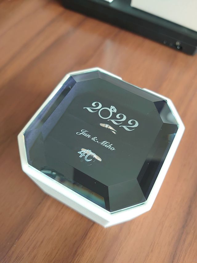 ガラスケース付