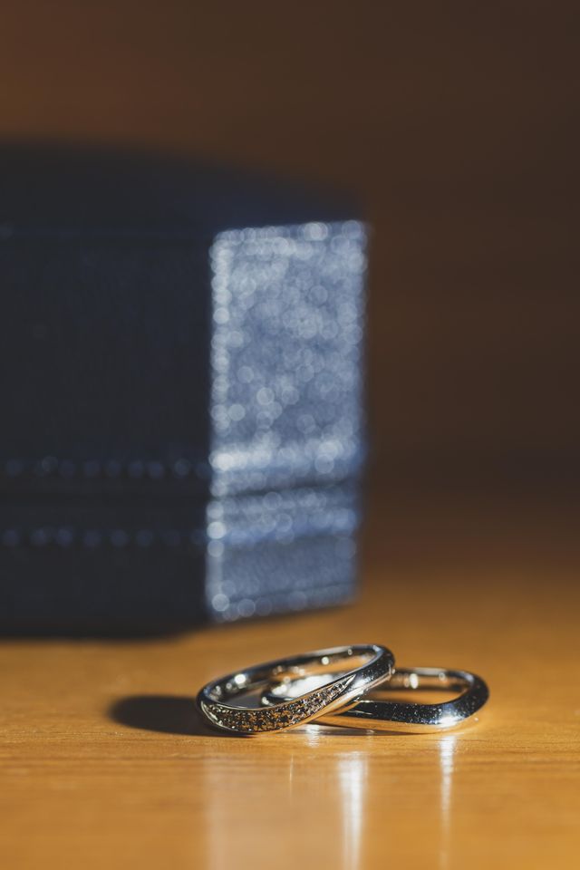 緩やかなカーブが指を綺麗に見せてくれます