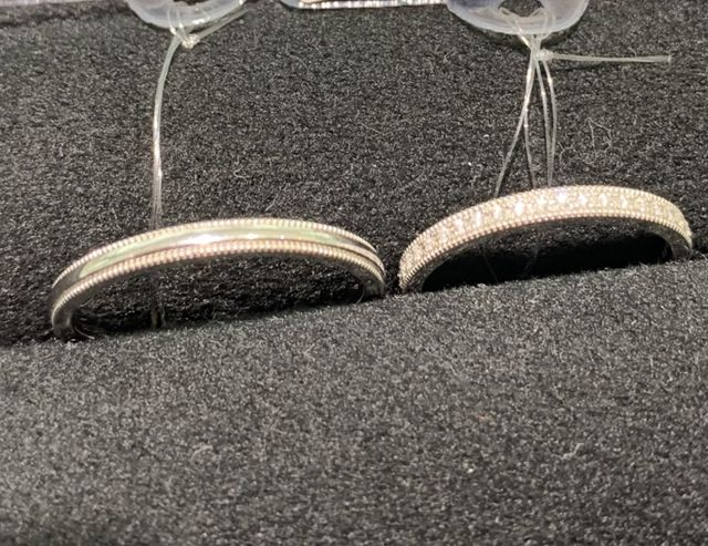 上下ミル打ちのハーフエタニティです。