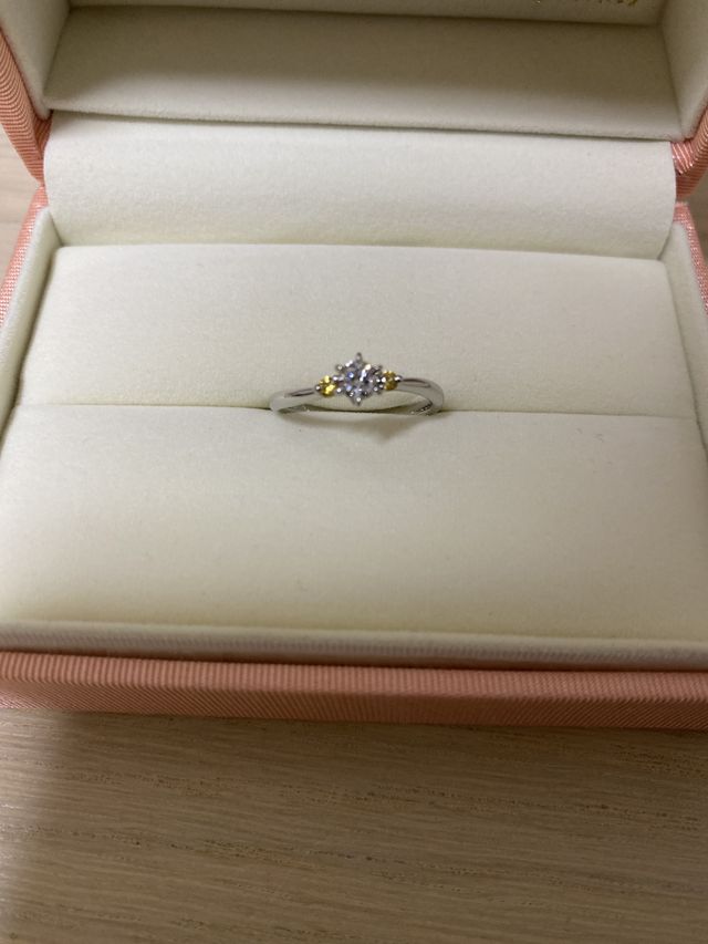 世界にひとつだけの指輪です。