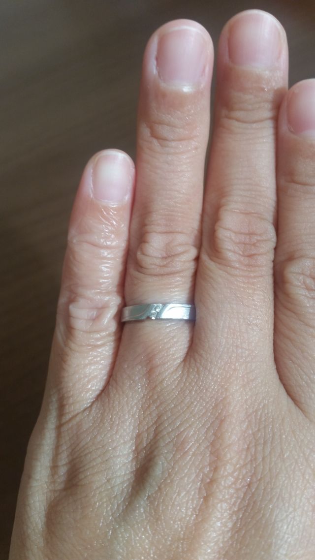 とてもシンプルなデザインです。しっくりきますね。