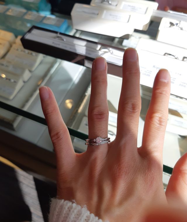 婚約指輪と結婚指輪