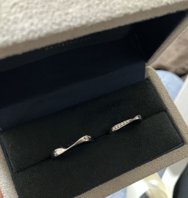 店舗受け取り後、自宅で撮影しました。