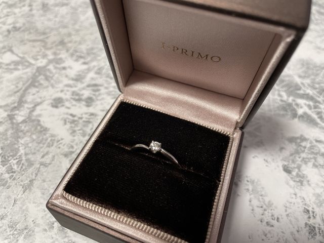 飾る時用のボックスで撮影しました。