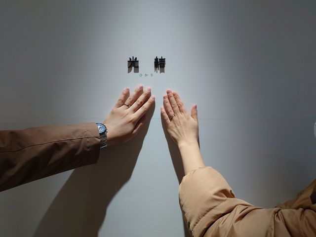 指輪を受け取りにいった時に記念に撮影したものです。