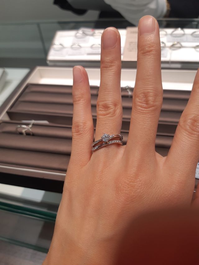 婚約指輪と結婚指輪