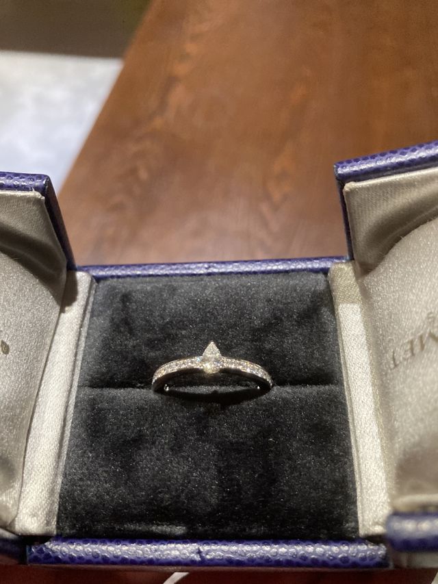 婚約指輪の写真です。
