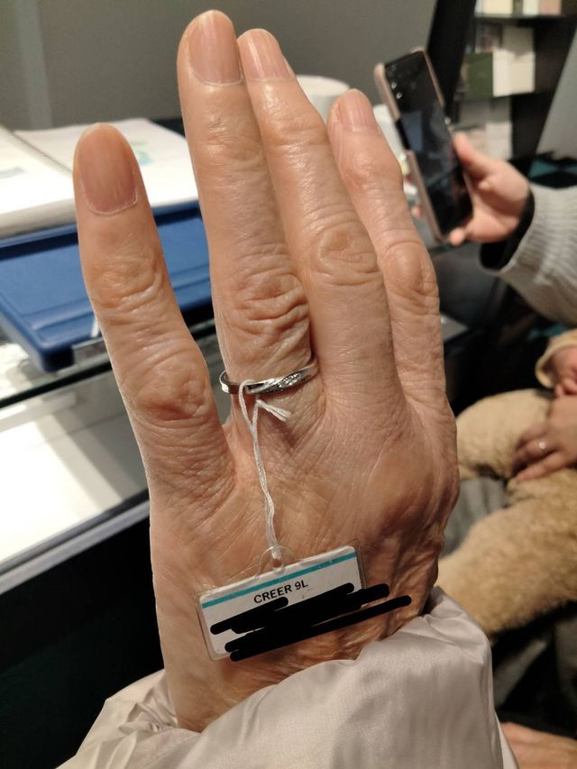 こちらが私が気に入った指輪です