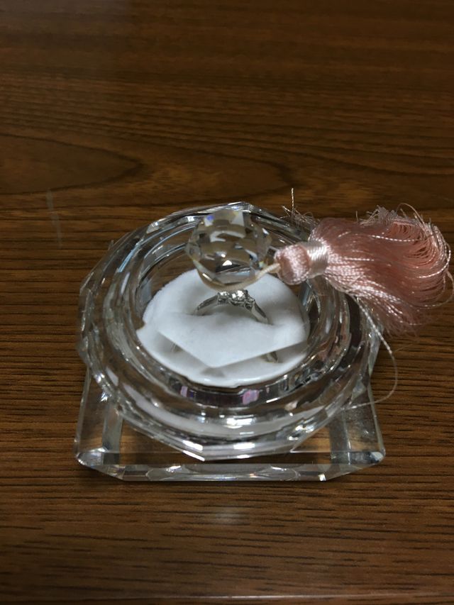 ガラスのケースが可愛いです。