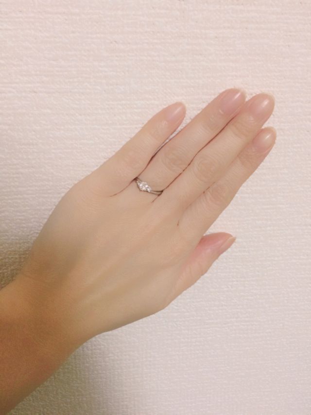 婚約指輪もらいました♡