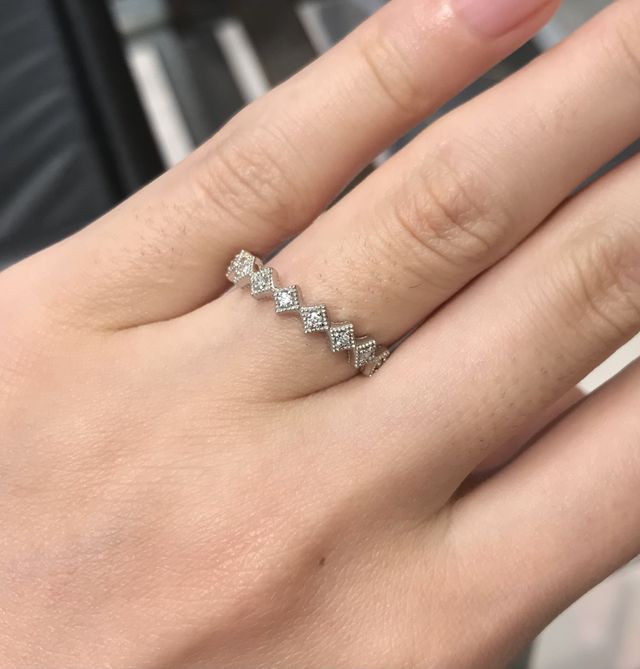 店内で試着させてもらいました