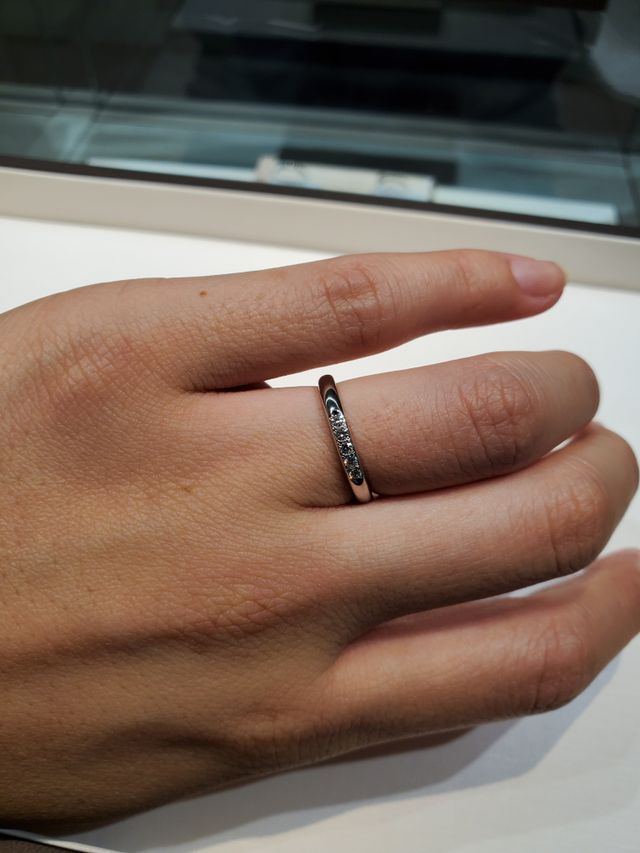 店内で試着させていただきました