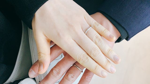 ペアの旦那の指輪とあわせて