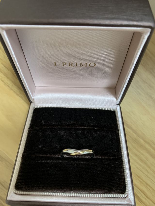 プラチナ950とK18のリングです。
滑らかで、着け心地◎