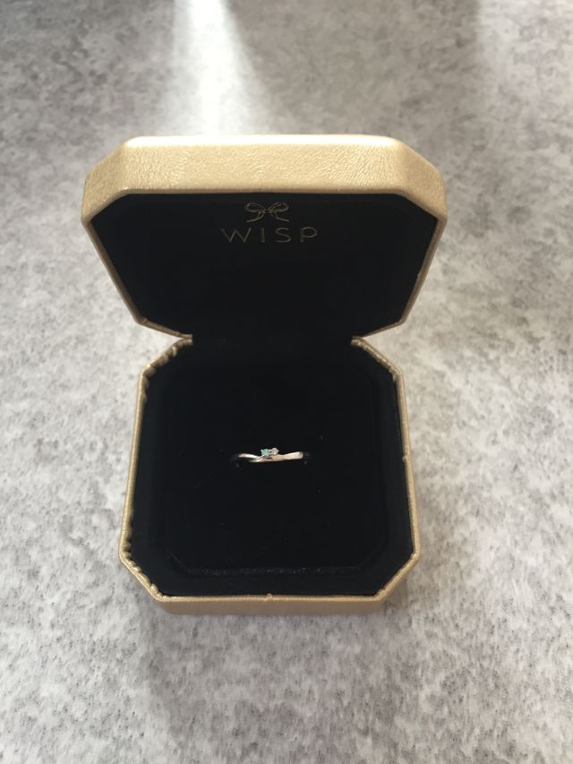 婚約指輪を誕生日に頂きました。