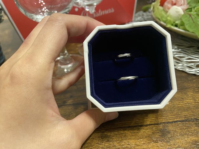 ペアのデザインが良かったので、ペアのものにしました！