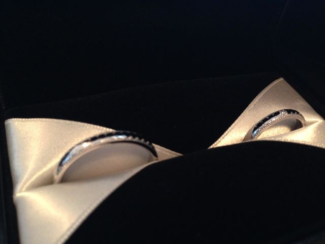 私のはダイヤ入り。