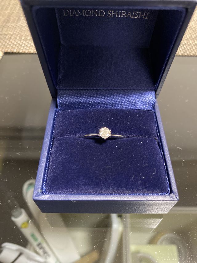 プロポーズリングを購入しました。
