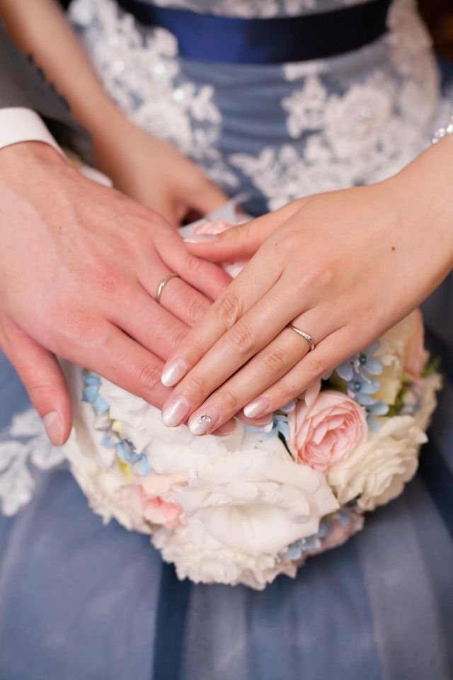 結婚式で、2人そろって撮ってもらいました。