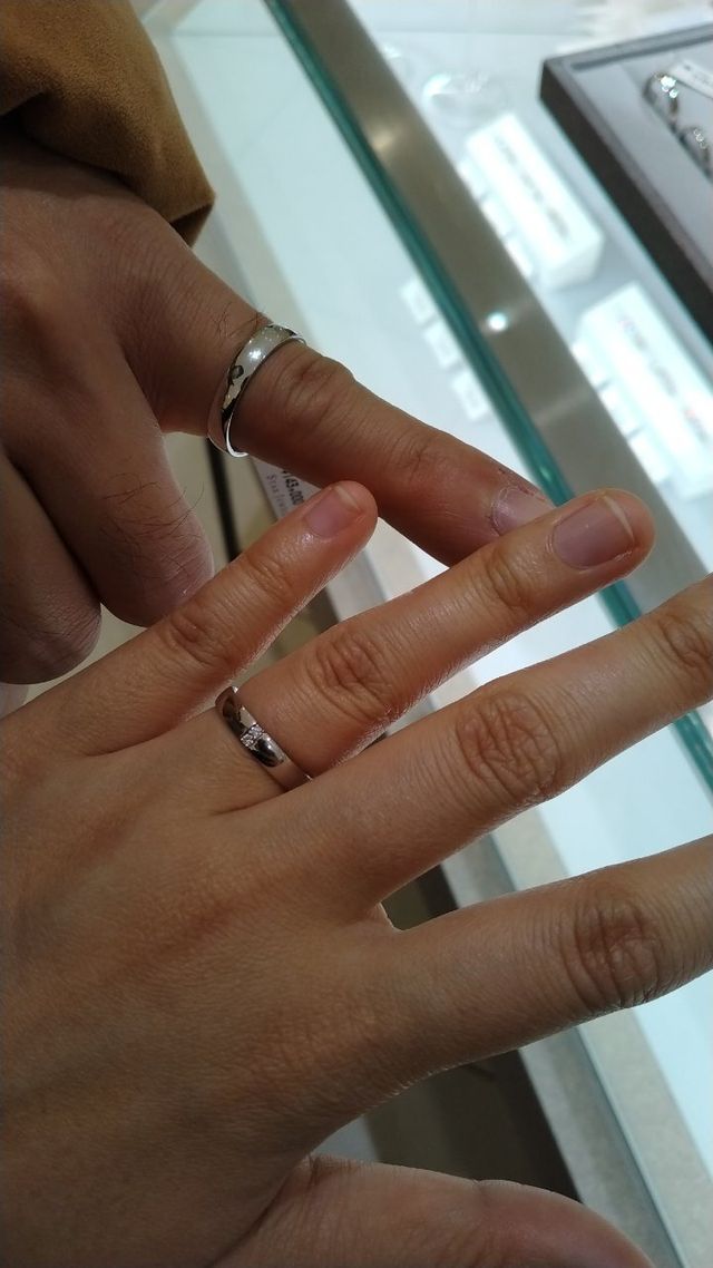 試着した中で1番気に入ったものです。