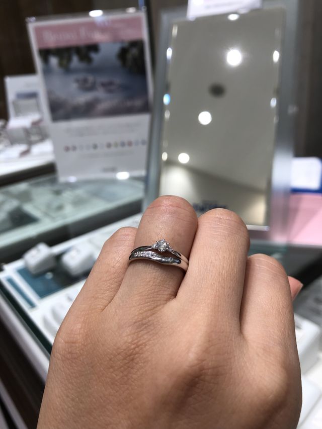 婚約指輪と結婚指輪