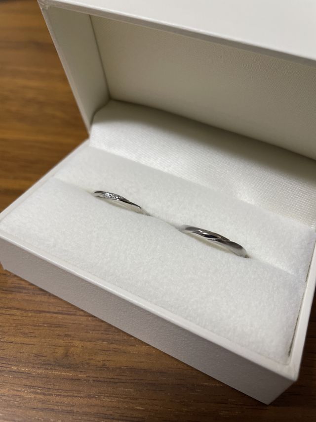 シンプルなペアデザインを選びました。