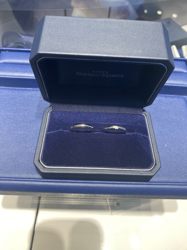 彼はアノリュー。私はホリミナスのデザインを選びました。