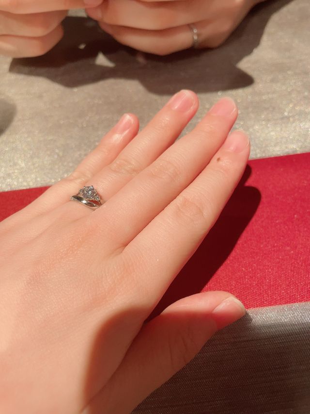 結婚指輪、婚約指輪