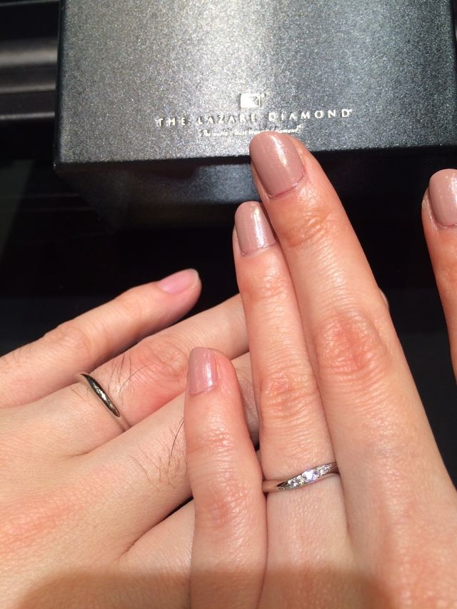 旦那も違和感なく毎日付けられるものを重視して選びました。