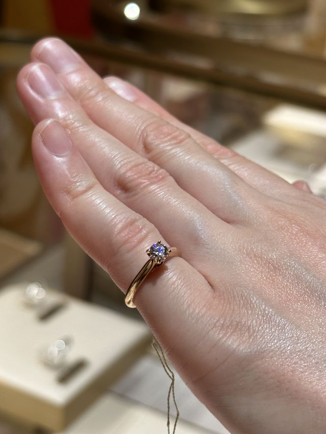 カルティエ　ピンクゴールド