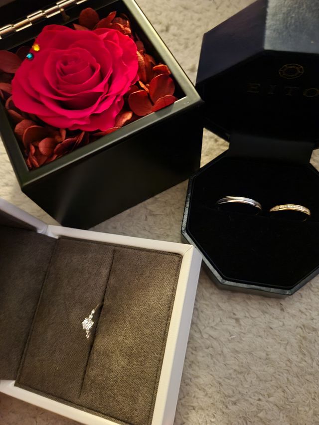 沢山悩んで色々なリングの中から選んだお気に入りのデザイン！