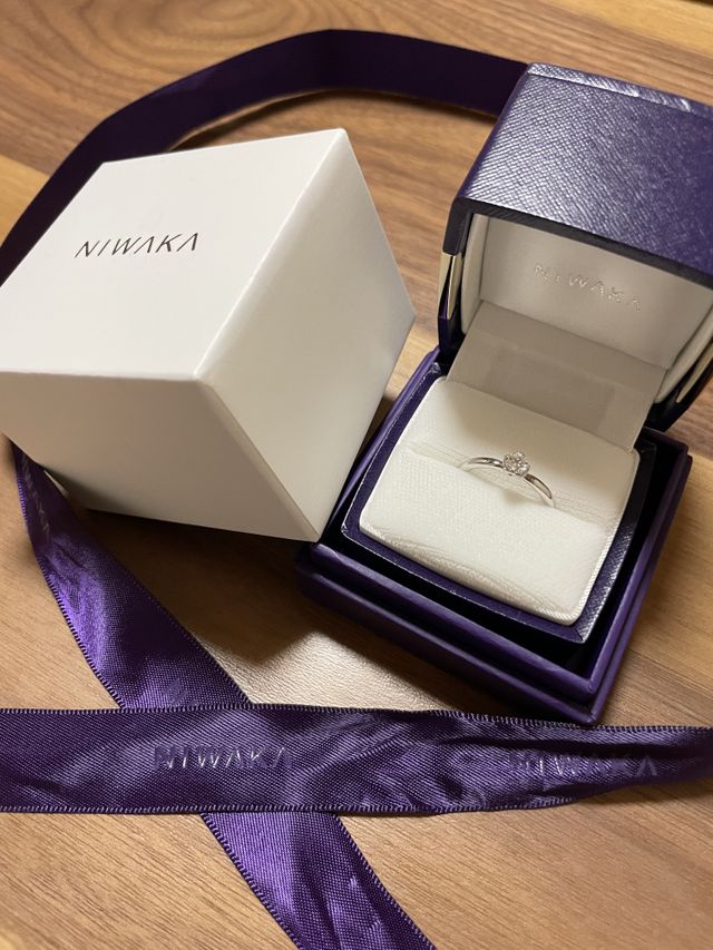 指輪とリングケースです