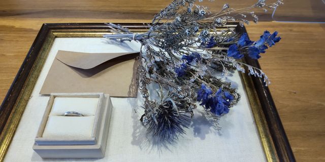 指輪との初対面こんな素敵に渡していただけて感動しました。