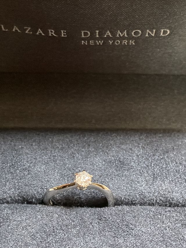 重ね付けがしたいのでシンプルなマンハッタンヘンジを選びました