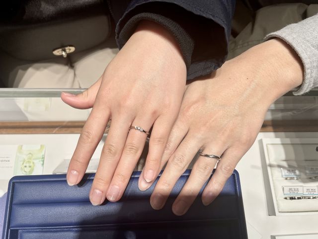 シンプルだけどダイアモンドの主張もあって絶妙なバランス