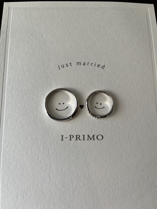 同じブランドではなく、お互い気に入った指輪を買いました