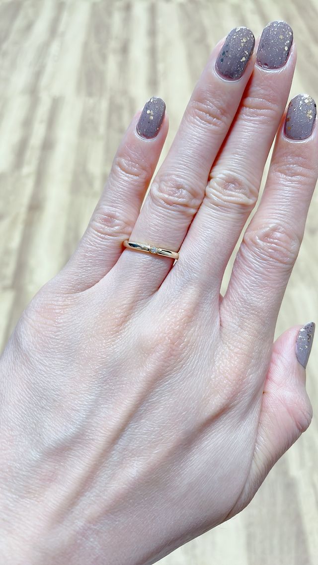 シンプルだけど存在感のあるデザインがポイント。