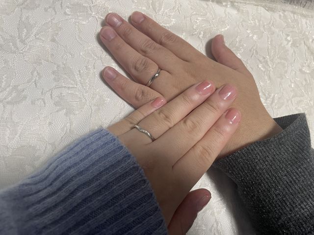 シンデレラデザインの結婚指輪です。