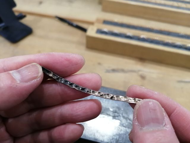 材料に、ツチ目を付けただけ。最初は大丈夫なのかと不安でした