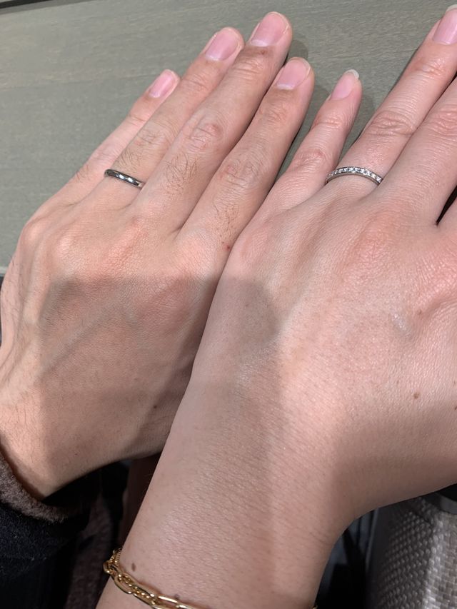 試着した時に、とてもキラキラして気分が上がりました。
