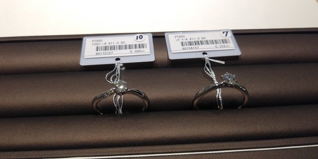 悩んだ２点です。