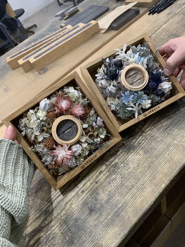 結婚指輪、婚約指輪