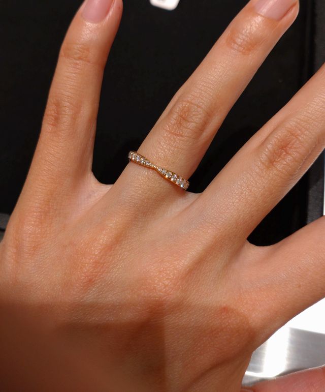 普段も着けやすくて、気に入ってます。