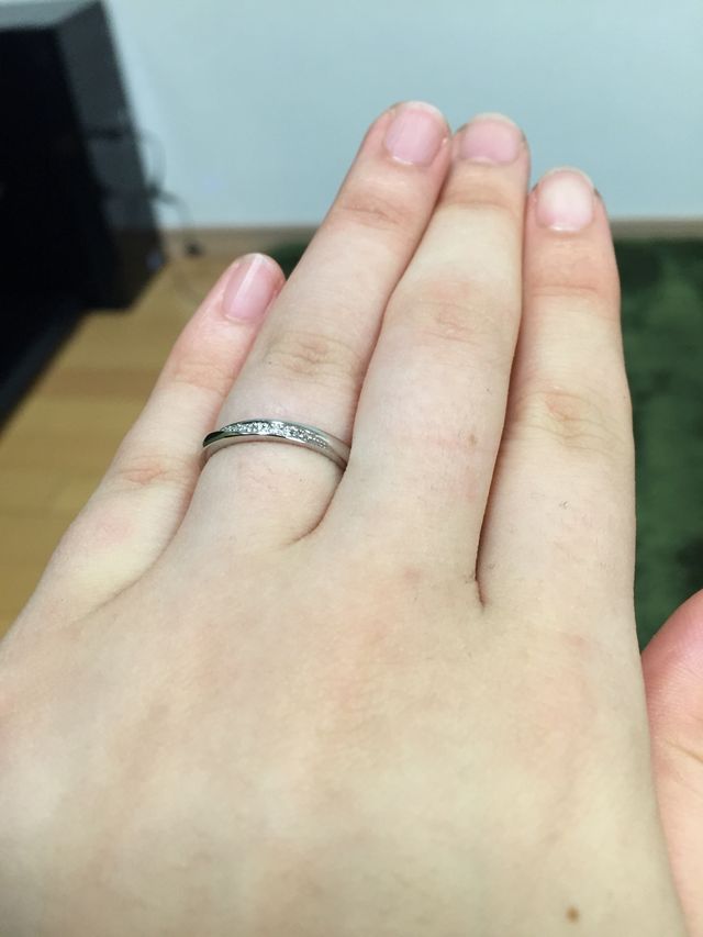 はめてみて、斜めから見た感じです