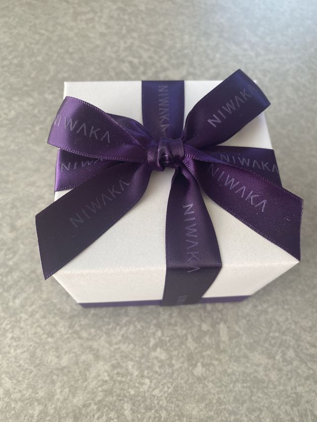 中にボックスが入っています。